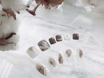 プティットスリール 西尾店(Petit Sourire)/【つけ放題】地層ネイル