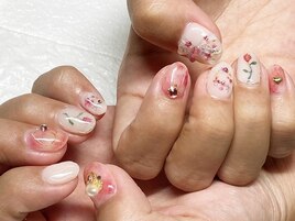 手書きフラワーネイル