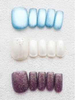 セラピッシュネイル (therapish nail)の写真/＼シンプルなワンカラーから定額デザインコースまでご用意あり！／華やかなネイルで見せたくなる足元へ◇