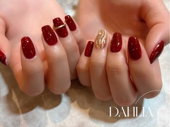 ダリア 西大寺本店(DAHLIA)/赤×ゴールドネイル♪