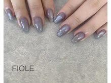 フィオル(FIOLE)/うる艶マグネットネイル