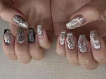 ジュイール ネイル 千葉店(Jouir nail)/非対称でおしゃれに