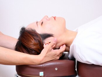 キトキト鍼灸接骨院 今里院の写真/【本気で辛さを改善したい方へ】骨盤矯正×内臓調整で根本から改善◎不調の原因を見極め的確にアプローチ☆