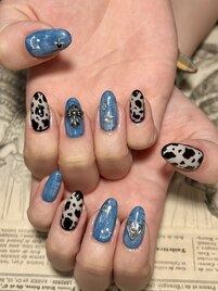 デニムと牛柄