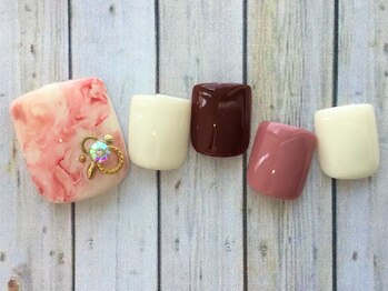 ホームネイルサロン 戸田 ミハ フルーラ(Home Nail Salon Mija Flura)/ ＦＯＯＴ　Ｉ403Ｆ