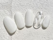 アイラッシュアンドネイル専門店 クラル(CURAR)/4月　マンスリーネイル　