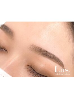 ナチュラル上品な目元にしたい