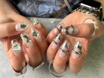 アンネ 伊丹店(ANNE)の写真/【パラジェル使用】自爪を労わりながらの優しい施術とフォルムにこだわった仕上がりで指先を美しく魅せる♪