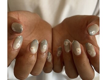 ベーネイル(beee nail)/