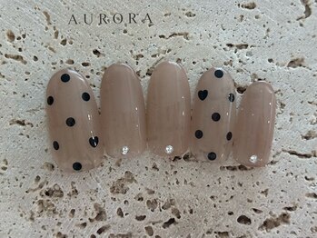 アウロラ 代々木上原(AURORA)/秋シンプルホロドットネイル黒