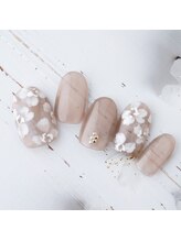 ラ カゼッタ(La casetta)/シースルーフラワーネイル