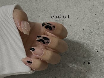 エモット(emot)/