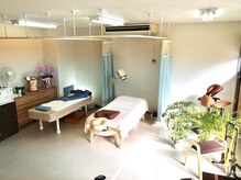 ふるさと治療院の雰囲気（施術ベッド）