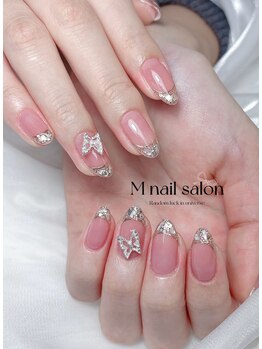 Mネイル/ジェルネイル｜ガラスフレンチ