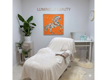 ルミナスビューティー(LUMINOUS BEAUTY)の写真