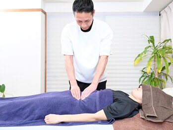 ポノ整体ルーム(Pono整体Room)の写真/お腹をほぐせば、全身が巡る!冷えや浮腫みを根本から流す。お腹が緩むと代謝もup!!