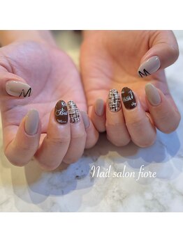 フィオーレ(fiore)/チョコレート&ツイードネイル