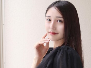 ミア(miiia)の写真/韓国アイドル級"小顔&美肌"へ!【小顔脂肪分解×ぷるぷるハイドロマスク】レチノール配合マスクで美白効果◎
