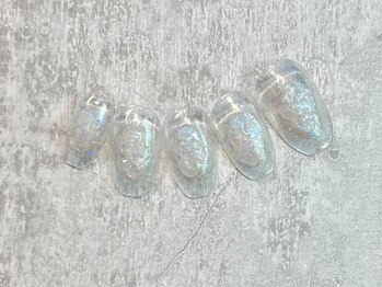 カシータ(casita)/透明感キラキラシェルネイル