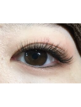 ボリュームのある目元にしたい