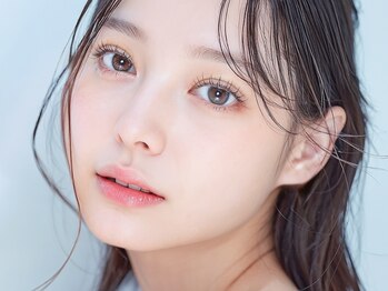ラウレア(LAULEA)の写真/完全個室×高技術で理想の目元へ♪自まつ毛を大切にした丁寧な施術でビューラーフリーの美しい目元を実現◎