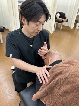 むさし鍼灸整骨院 久留米院/首の根元がダルくて肩が痛い方へ