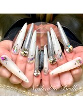 エスフィーネイルサロン ブリーユ(Esfy nailsalon Brille)/アプレ１.5枚