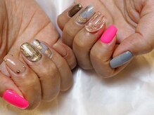 ミーナネイル(miinanail)/上品個性派ネイル