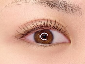エミニー(EMINY)の写真/自まつ毛が伸びたような自然な仕上がりに！メイクの時短にも◎お得なクーポンも多数ご用意★