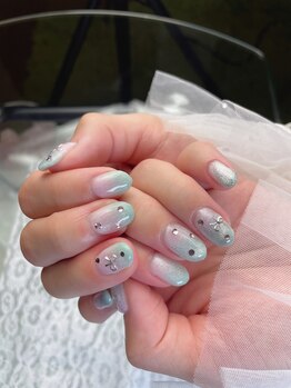 ホワイトネイル(White Nail)/ベイビーブーマー韓国デザイン