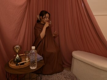 リフラ チャヤ(Li-Fra CHAYA)の写真/人気の【よもぎ蒸し】で、冷え改善・代謝UPで“内側から整う”温活美容。一度受けると虜になる方続出。