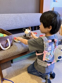 子育てママの整体サロン/施術中のお子様の様子