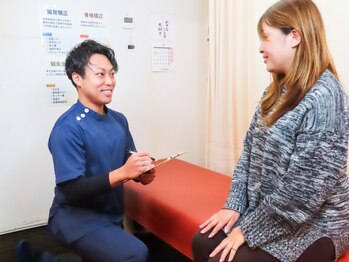 せんじゅの整骨院の写真/不調の原因の元となる体の歪みを徹底改善★姿勢や骨格の歪みを矯正し、疲れが溜りにくい身体へ導きます！