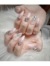 ミユキビューティー(Miyuki Beauty)/ワンホンガーリーネイル