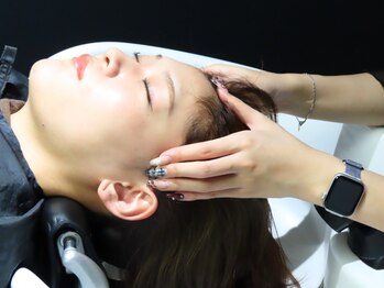 キートス スパ ルミ(kiitos spa lumi)の写真/頭がこり固まることで血流が悪くなり、目が疲れやすく…。じっくりほぐし流していくことで視界もクリアに☆