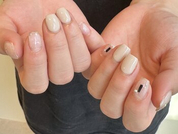 サンジュウヨン(34)/アシメトリネイル パラジェル