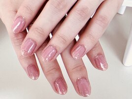 ワンカラ―にプラスで華やかに
