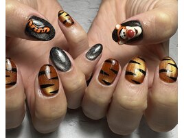 マグネット虎柄ネイル
