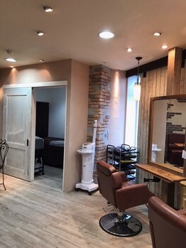 ビィーズ(bead's)/☆美容室併設サロン☆