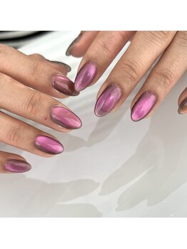 ティニー(Tiny)/マグネットネイル