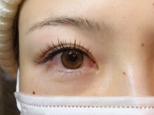 アイラッシュコロール(eyelash Koror)/特許技術で上向きエクステ