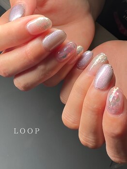 ループ(LOOP)/オフィスカラーで夏ネイル