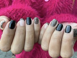 BLACK &nbsp;rainbow glitter