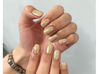 ネイルサロン ティフィン(tiffin)/~サテン質感ミラー~