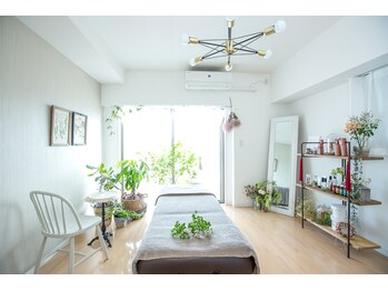 サロン ド シャルール/プライベート空間でリラックス