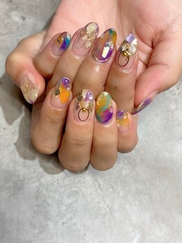 エム(em)/カラフルネイル