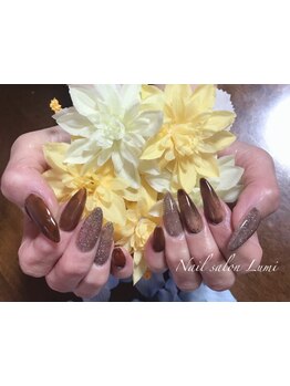 シンプル系（オフィス・日常）が得意