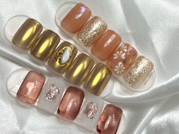 ニコリ(NICOLI)の写真/【万博記念公園駅徒歩１分/駐車場完備◎】季節ごとに変わる定額デザインをご用意★ネイルが初めての方にも!