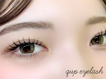 クプ アイラッシュプラス(qup)の写真/なりたい雰囲気を伝えるニュアンスオ-ダ-OK!大人気の束感マツエク☆バインドロックやフラットラッシュも◎