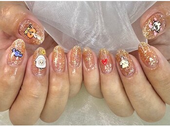 アリイネイルズ(ALII Nails)/ちいかわハロウィンうさぎネイル